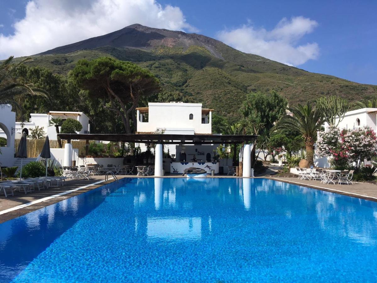 La Sciara Resort Hotel Стромболи Екстериор снимка