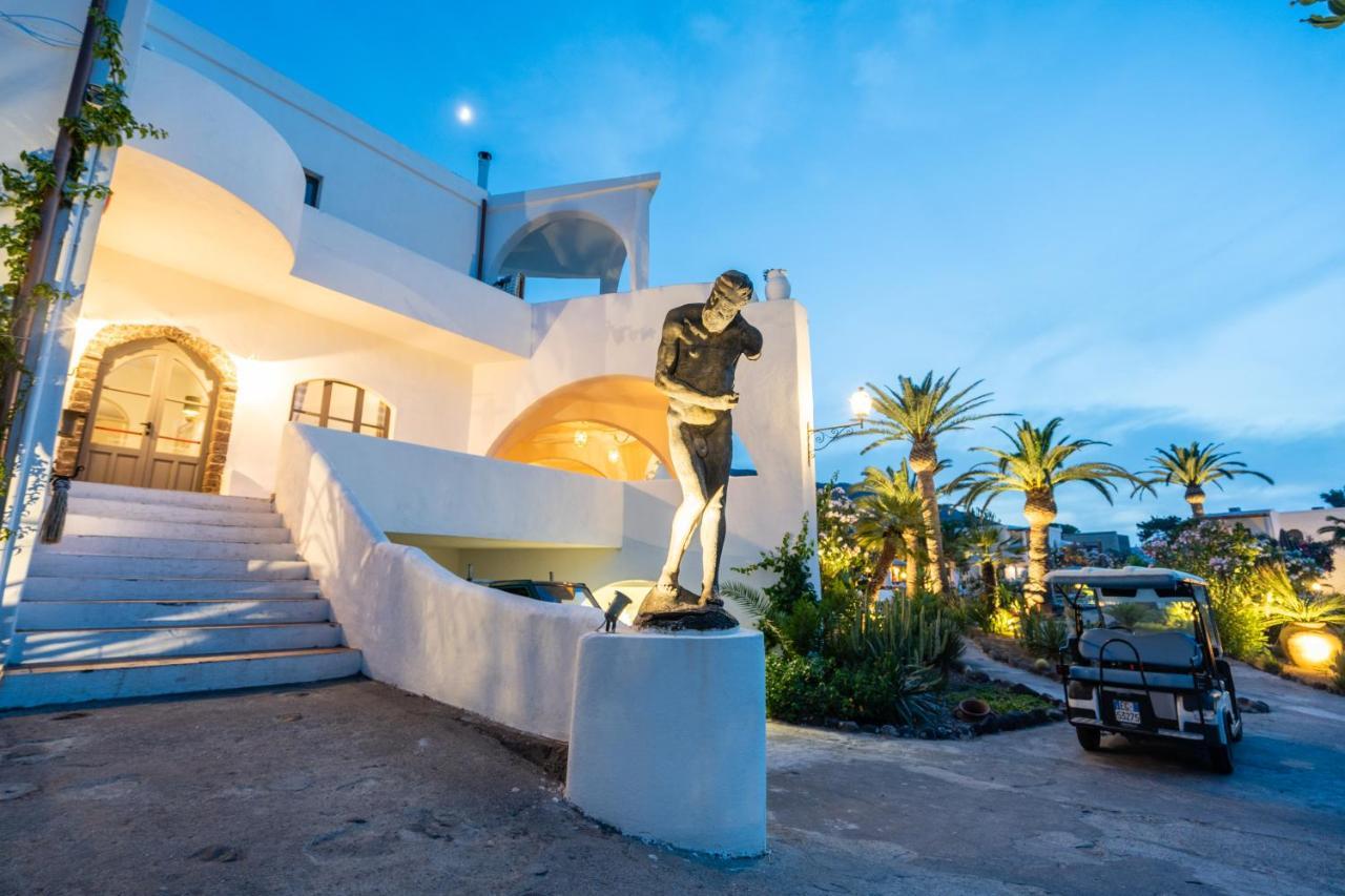 La Sciara Resort Hotel Стромболи Екстериор снимка